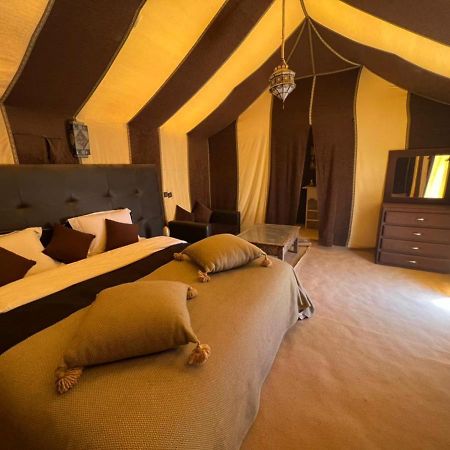 Fabulous Desert Camp Merzouga Bagian luar foto