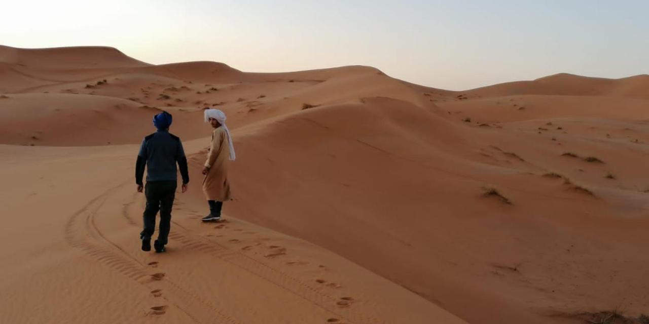 Fabulous Desert Camp Merzouga Bagian luar foto