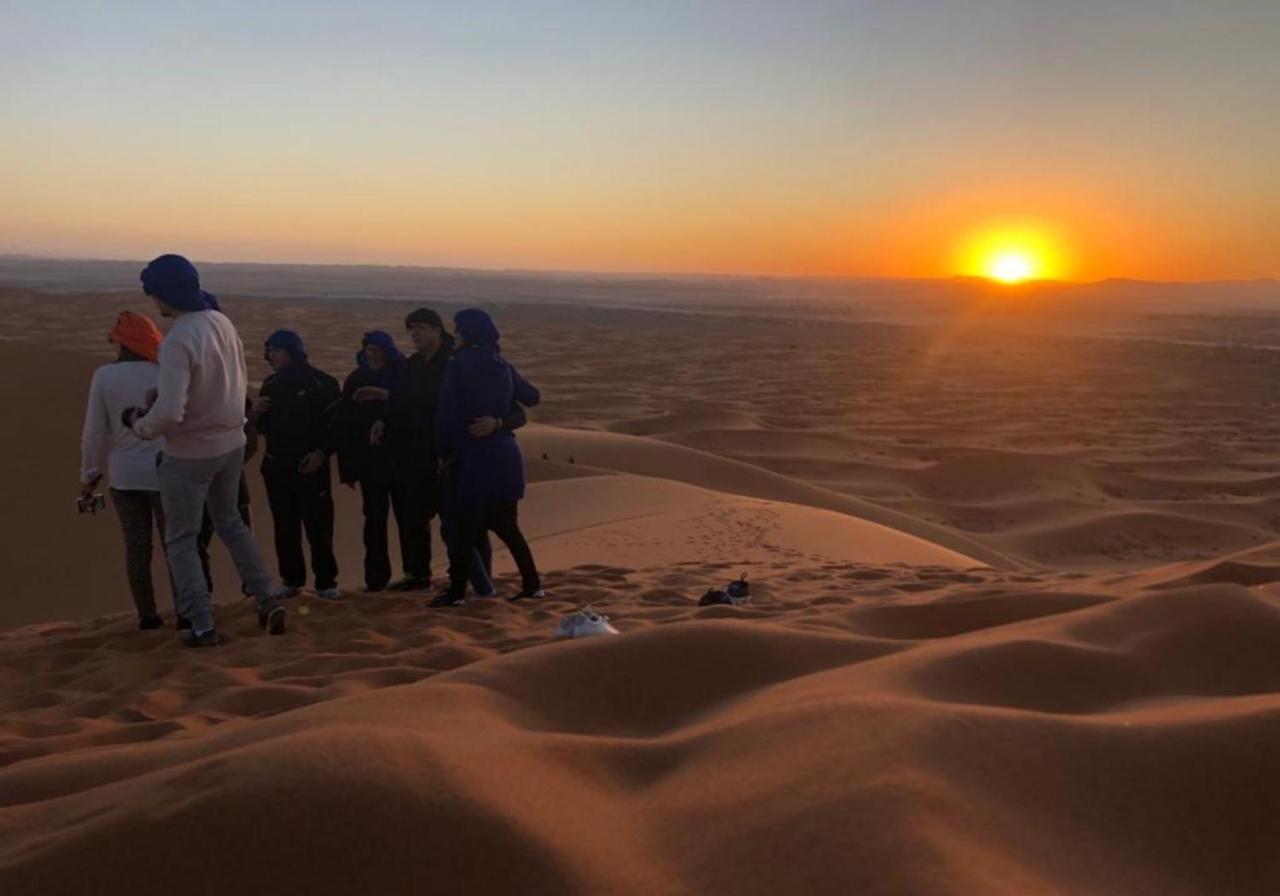 Fabulous Desert Camp Merzouga Bagian luar foto