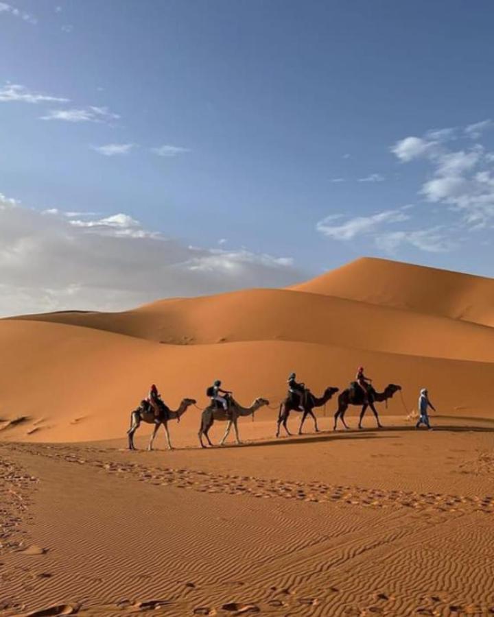 Fabulous Desert Camp Merzouga Bagian luar foto
