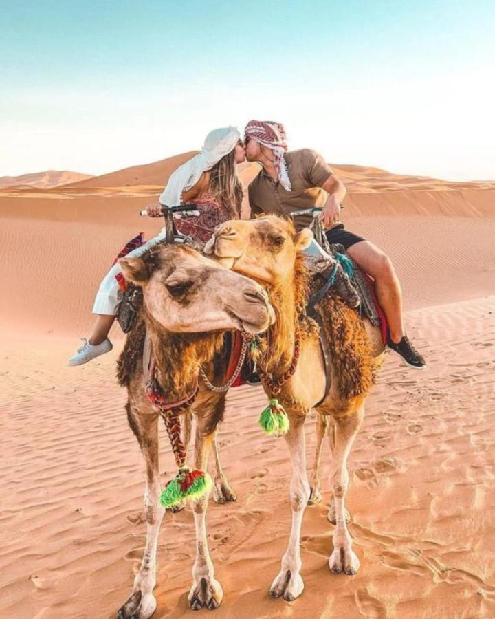 Fabulous Desert Camp Merzouga Bagian luar foto