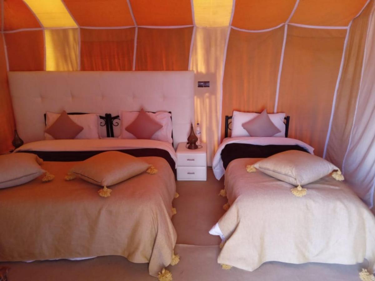 Fabulous Desert Camp Merzouga Bagian luar foto