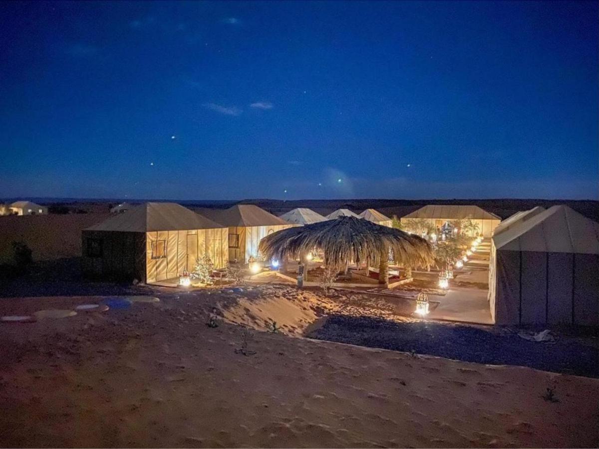 Fabulous Desert Camp Merzouga Bagian luar foto