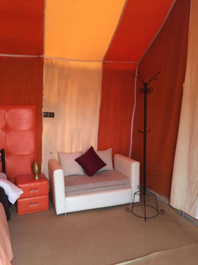 Fabulous Desert Camp Merzouga Bagian luar foto